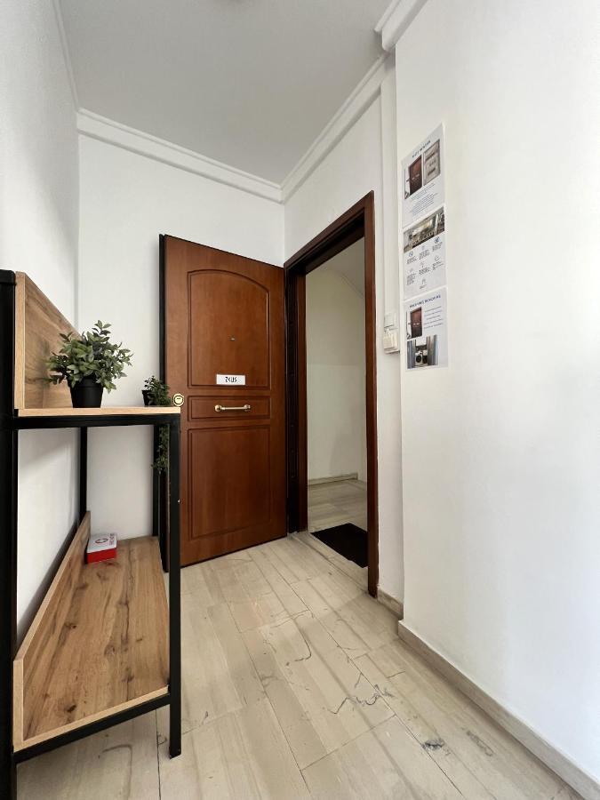 Zeus Bright & New Apartment - 25' Walk To The Acropolis أثينا المظهر الخارجي الصورة