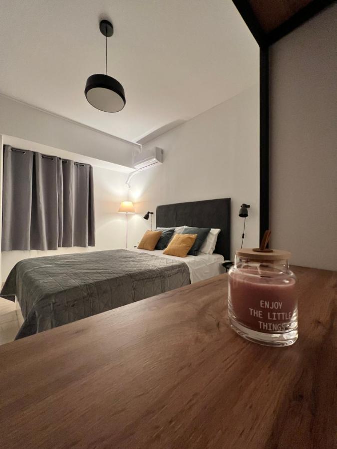 Zeus Bright & New Apartment - 25' Walk To The Acropolis أثينا المظهر الخارجي الصورة