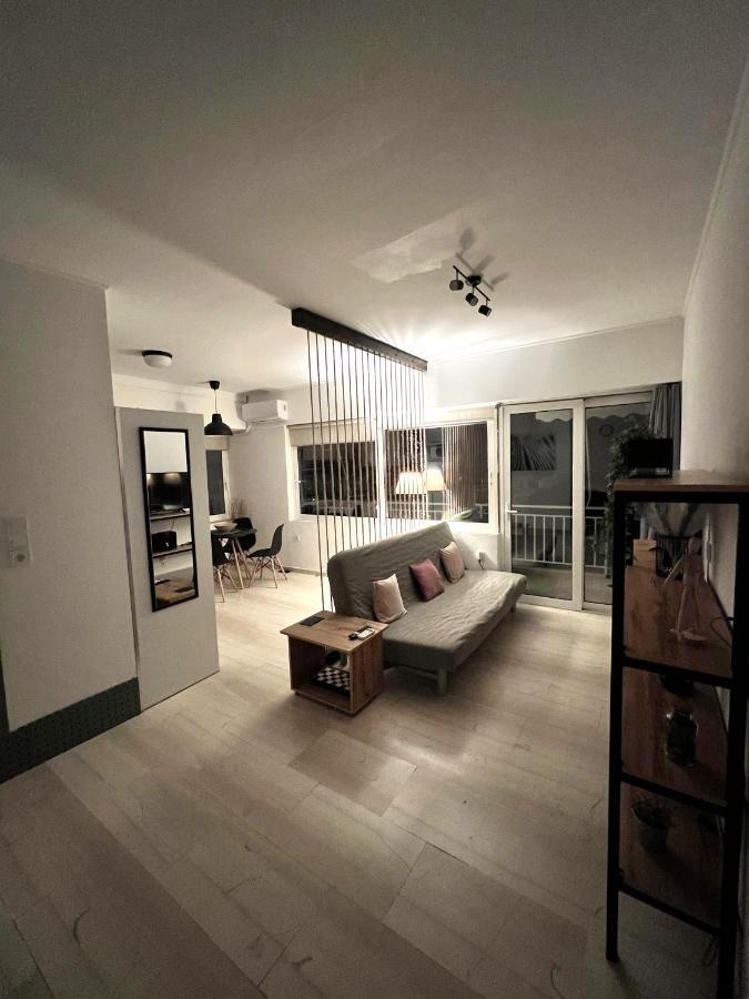Zeus Bright & New Apartment - 25' Walk To The Acropolis أثينا المظهر الخارجي الصورة