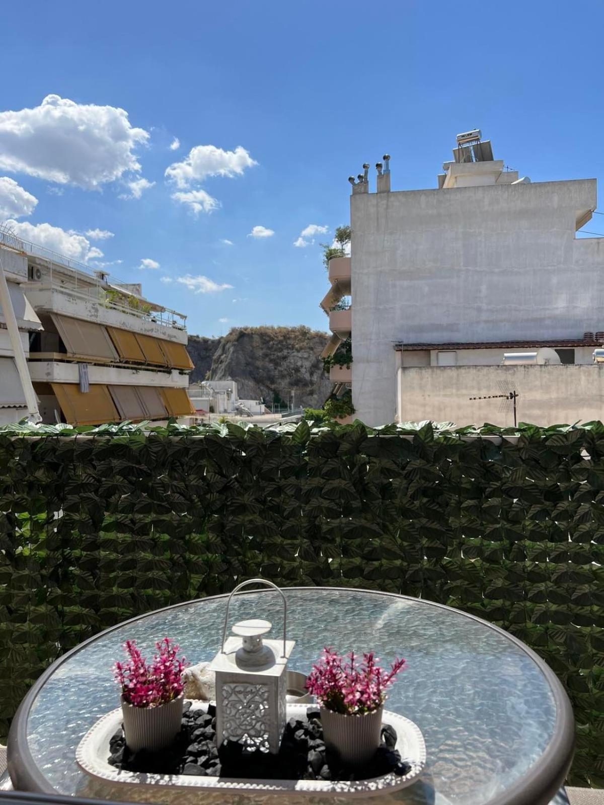 Zeus Bright & New Apartment - 25' Walk To The Acropolis أثينا المظهر الخارجي الصورة
