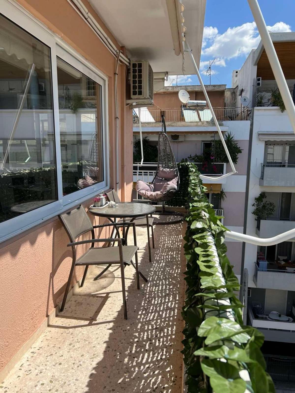 Zeus Bright & New Apartment - 25' Walk To The Acropolis أثينا المظهر الخارجي الصورة
